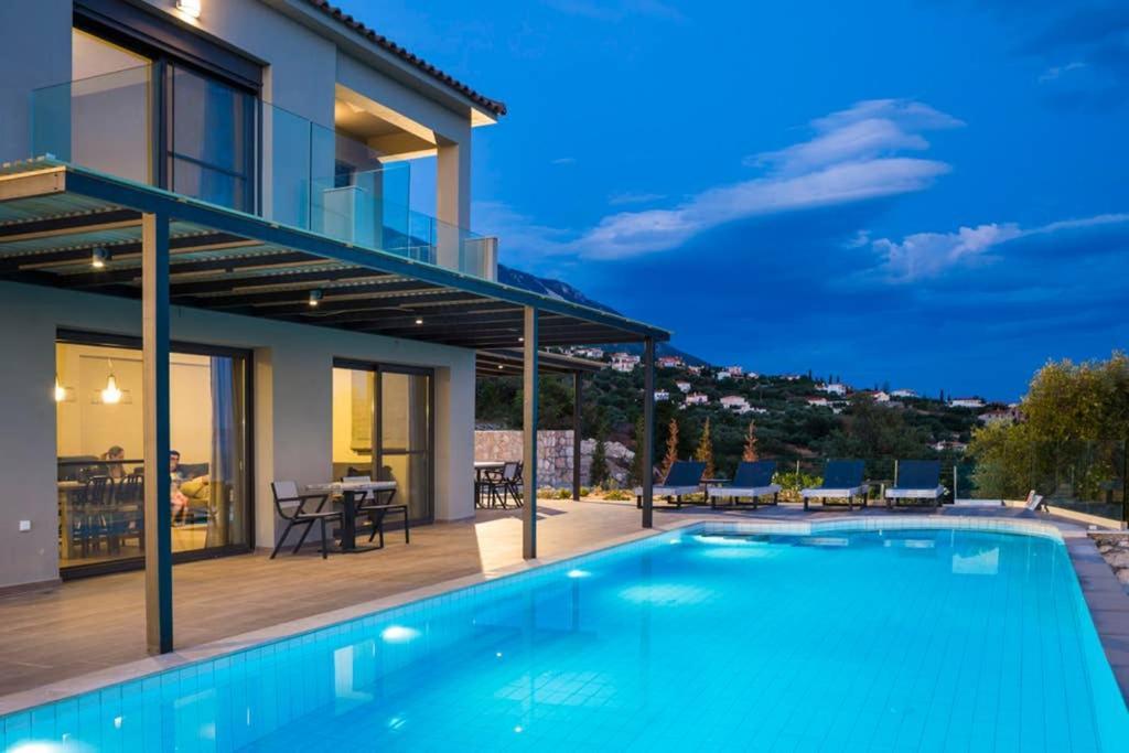 New Villa Blue With Private Pool At Trapezaki Livathos  Ngoại thất bức ảnh