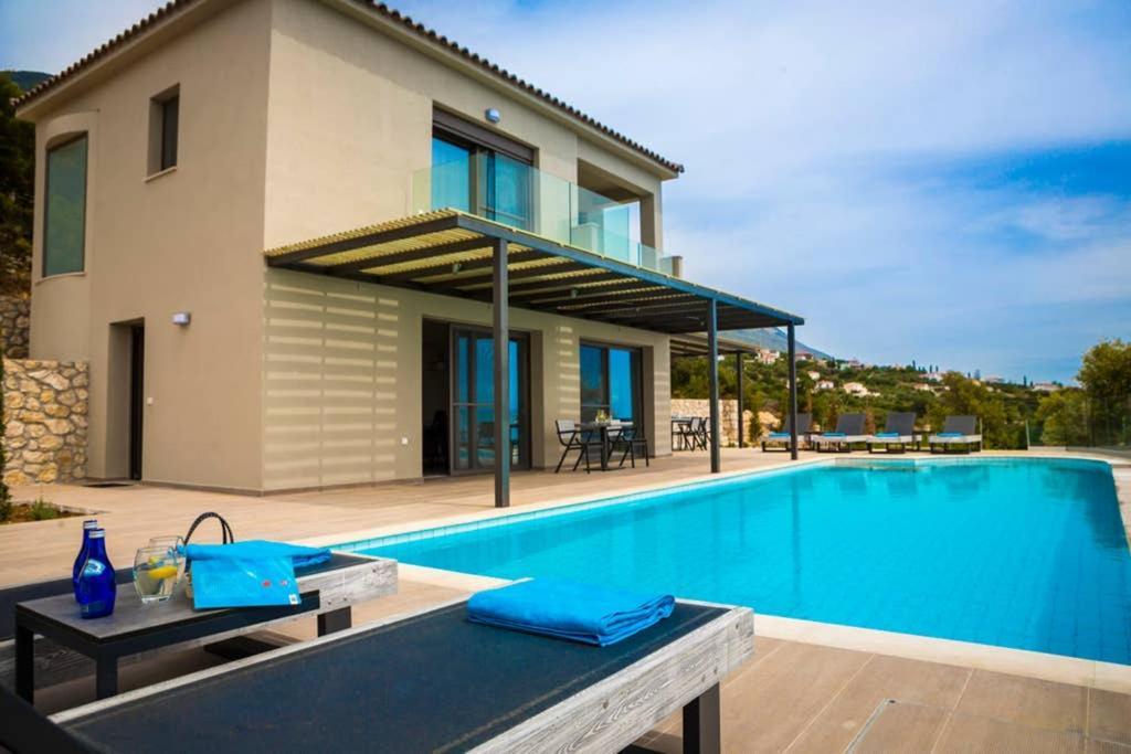 New Villa Blue With Private Pool At Trapezaki Livathos  Ngoại thất bức ảnh